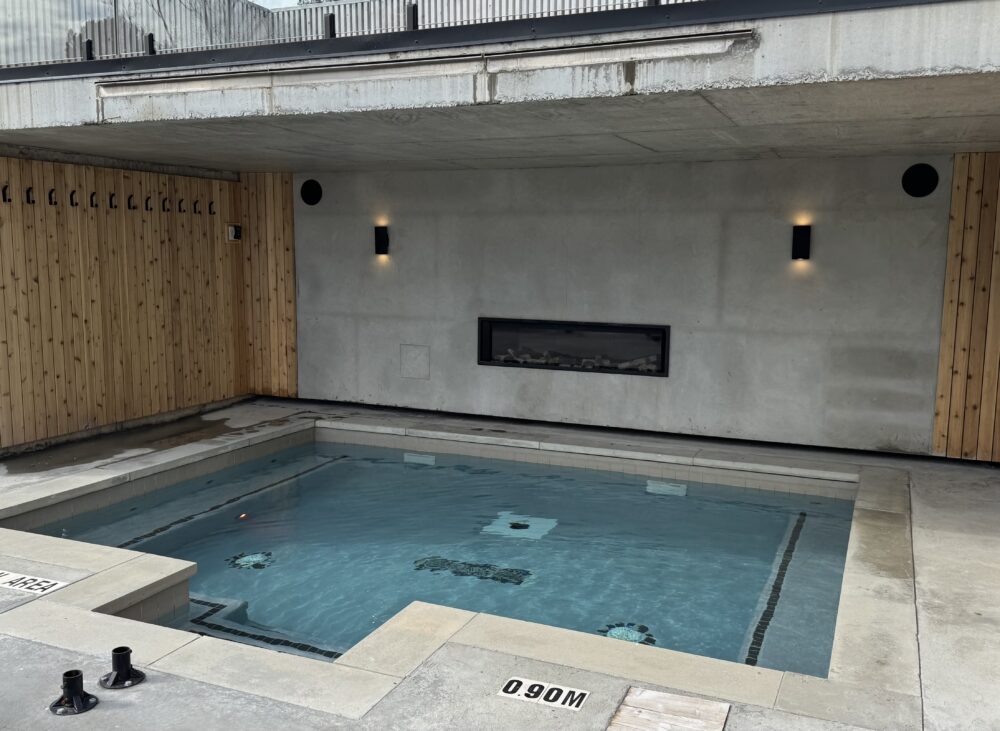 Commerical gallery 3